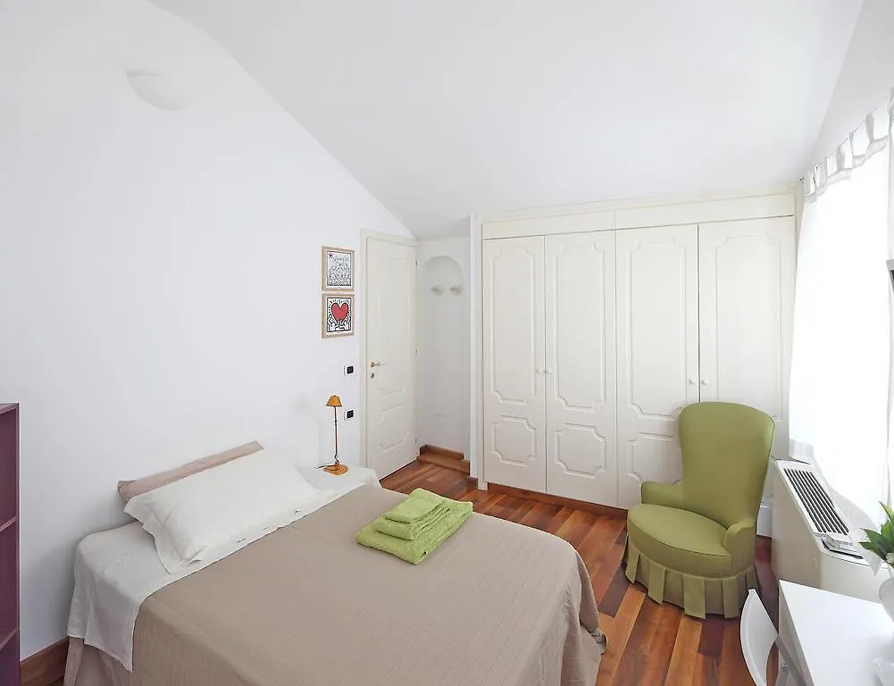 Bed and Breakfast Relais Azuni à Cagliari Couette-café