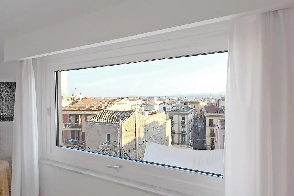 Relais Azuni Bed & Breakfast Cagliari 0*,